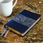Holy Bible Niv, Thinline Bible, Blue Floral, Red Letter