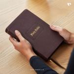 KJV, Personal Size Large Print Reference Bible (Brown)